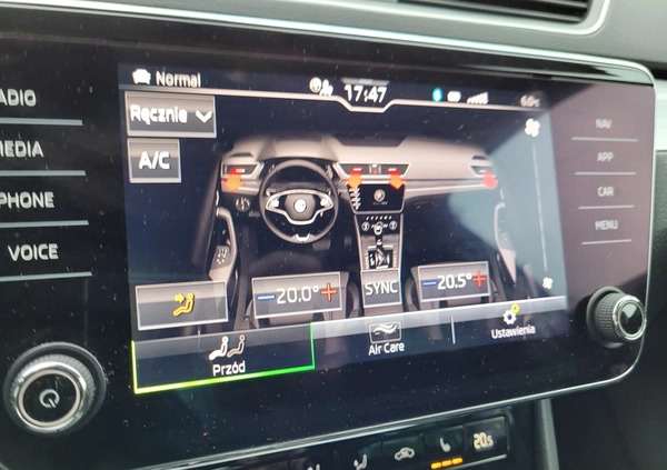 Skoda Superb cena 94000 przebieg: 166000, rok produkcji 2020 z Wałcz małe 497